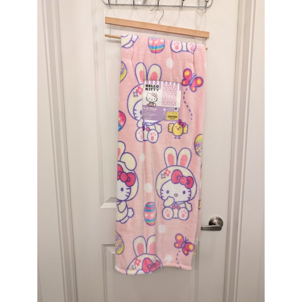 NWT Hello Kitty Easter Bunny Plush Throw Blanket Pink Eggs Chick 50x70 Holiday